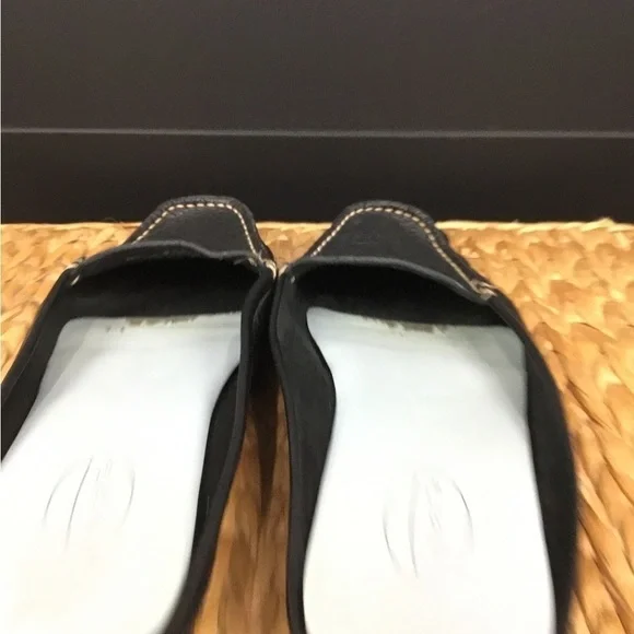 Talbots Vintage Leather Uppers Mule Slip On Size 8.5 N - Picture 3 of 7